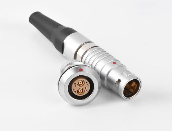 圓形航空連接器的金屬外殼經(jīng)過了什么處理？